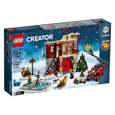 LEGO Brandweerkazerne in winterdorp (10263)