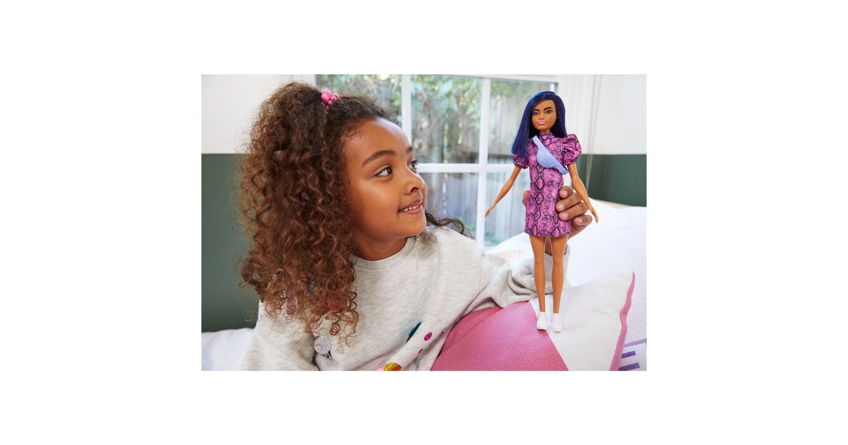 BarbieFashionistas #143 - Pink & Black Dress Pop