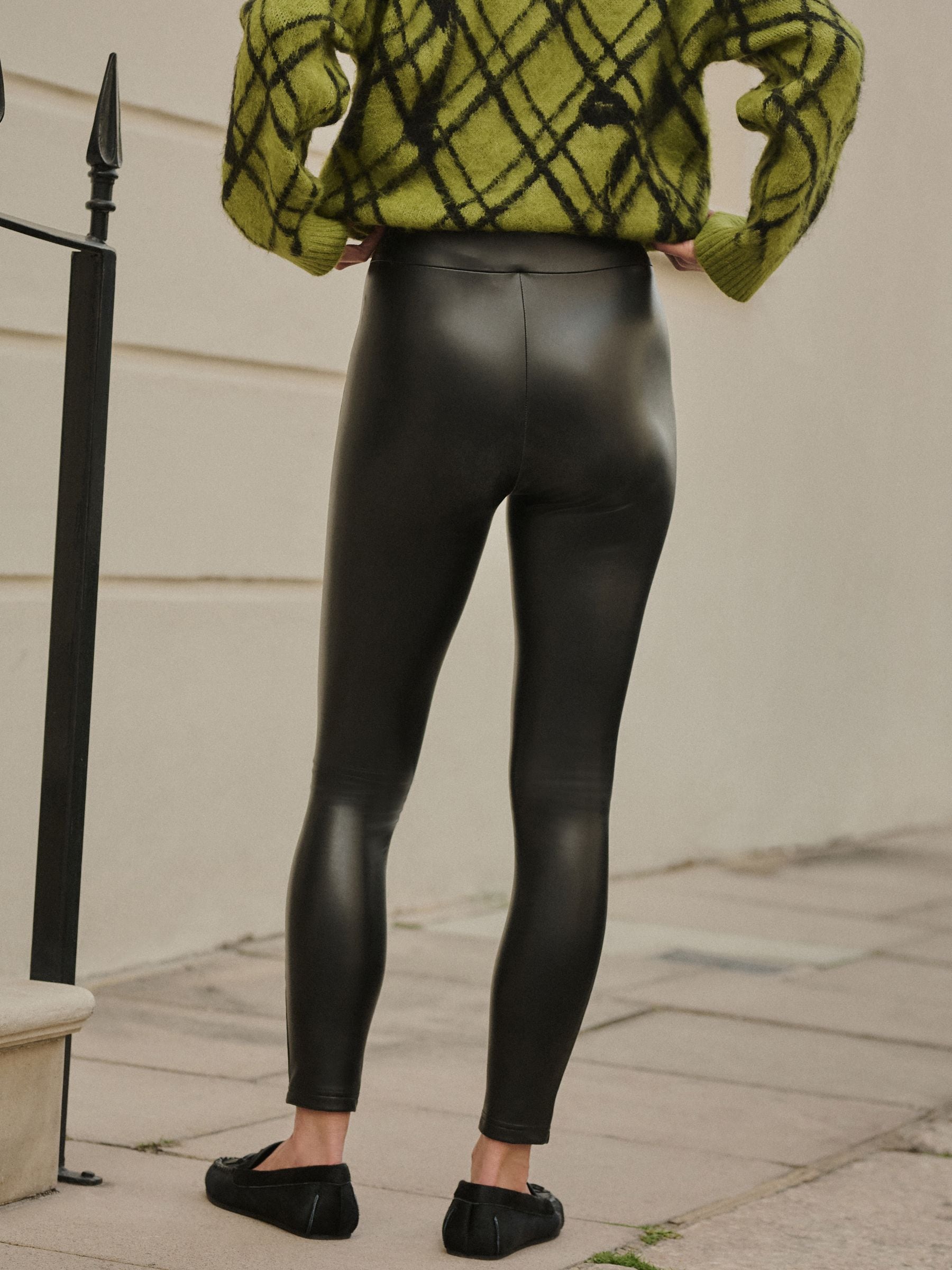 Zwart - Imitatieleren legging
