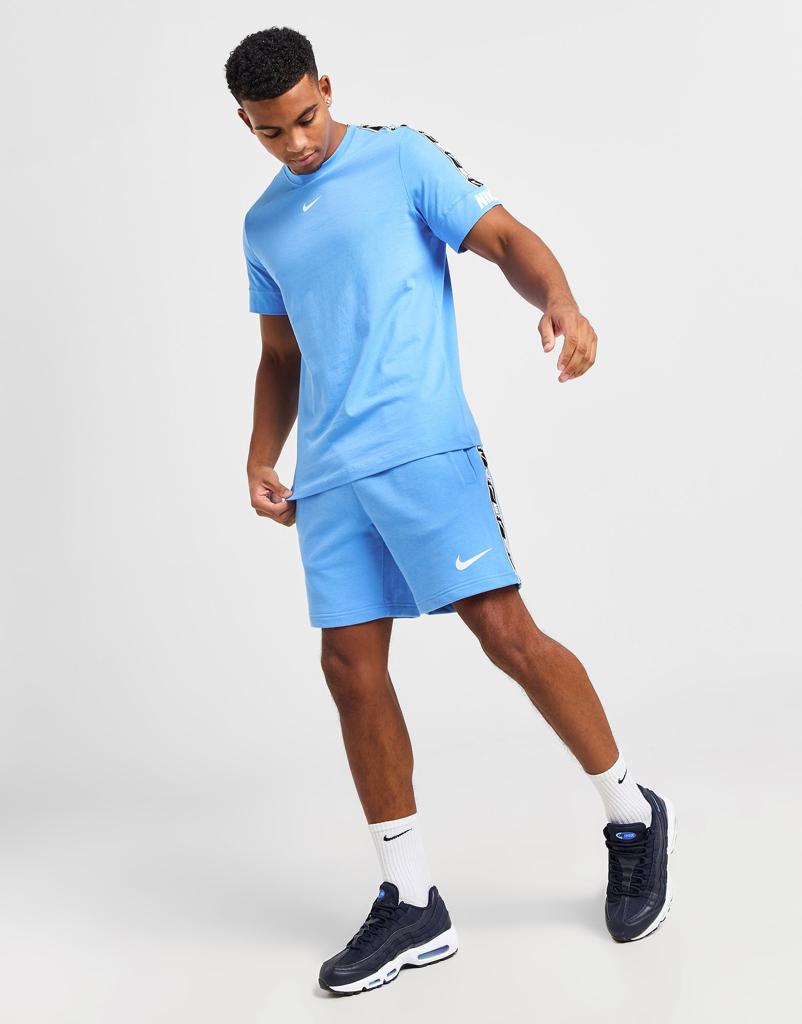 Nike T-shirt Repeat Tape Homme