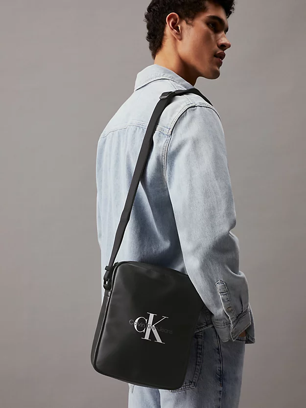 Bolsa de ombro estilo repórter com logotipo