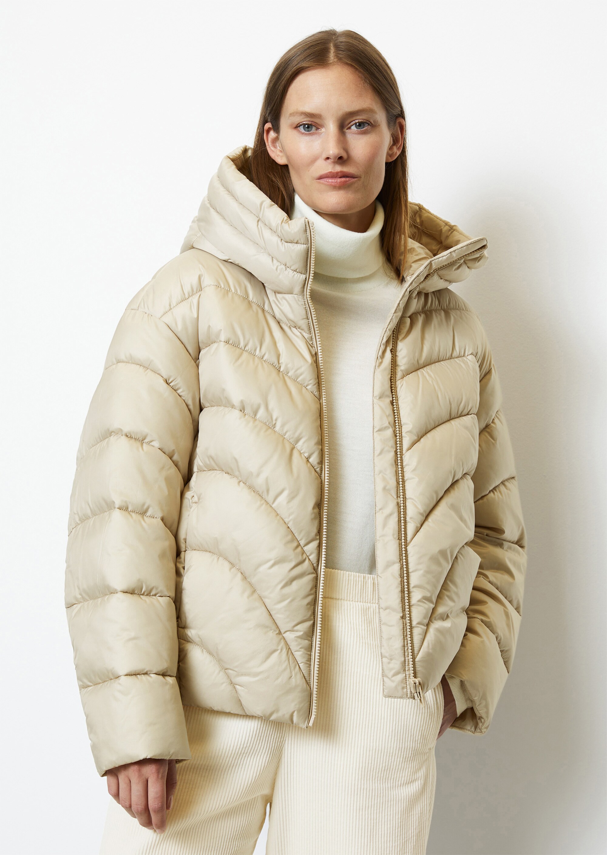 DfC Steppjacke relaxedaus recycelten Materialien