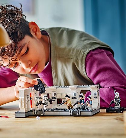 LEGO® Star Wars - Das Entern der Tantive I 75387