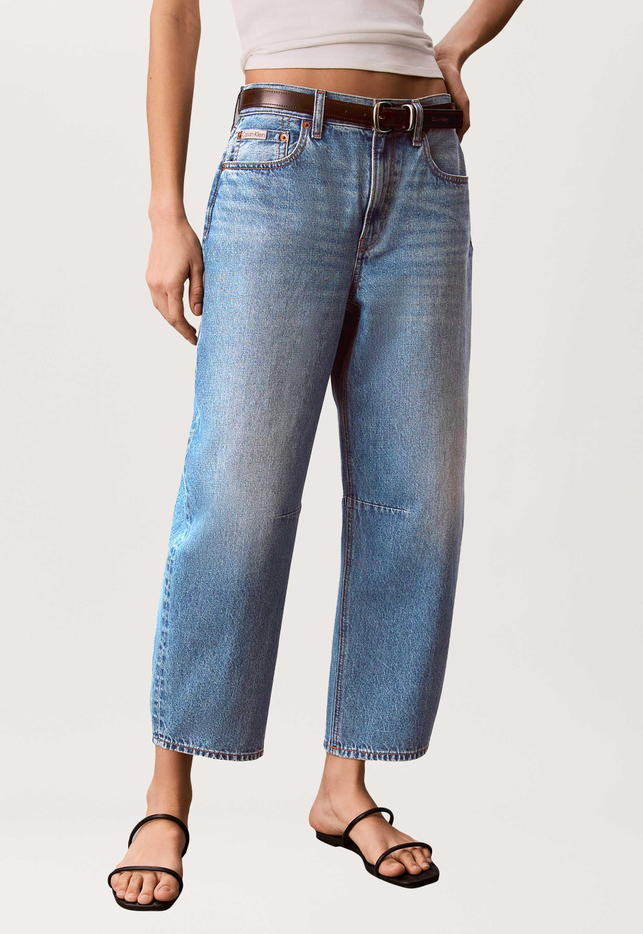 Calvin Klein Cropped Barrel Jeans