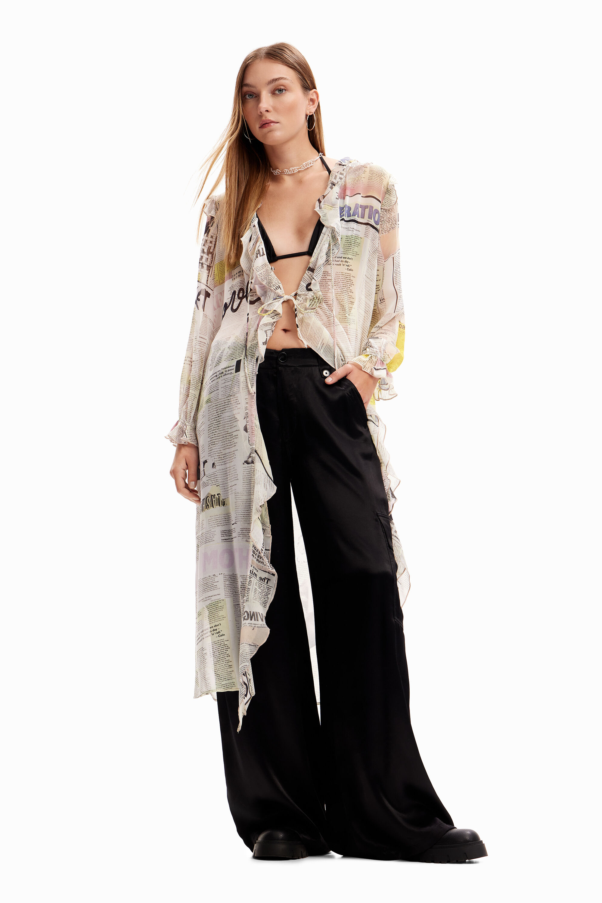 Blouse longue volants journal