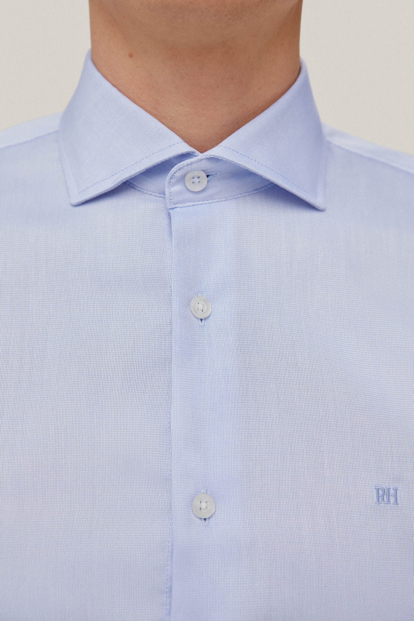 Camisa social lisa, texturizada, não precisa passar e resistente a manchas - Azul