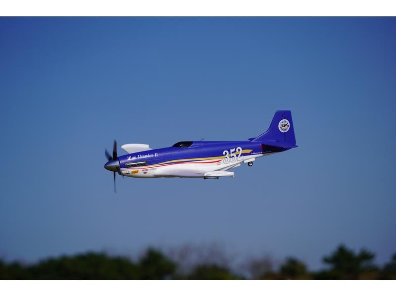 FMS Warbird Mustang P-51 Blue Thunder 1100 mm PNP Airrace Warbird «Blue Thunder» als PNP Modell mit Brushless Antrieb und EInziehfahrwerk