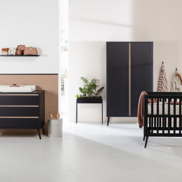 Europe Baby Sterre Commode Zwart / Oak