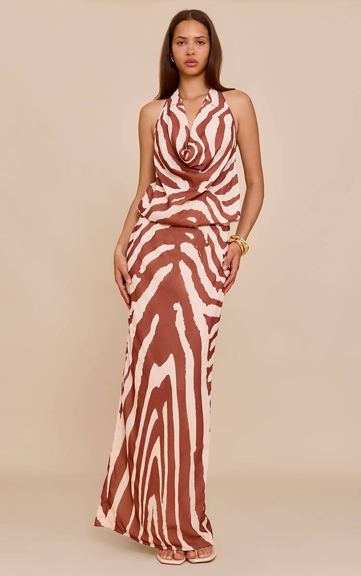 Marron Robe Longue En Mousseline À Imprimé Zèbre Abstrait Avec Encolure Drapée