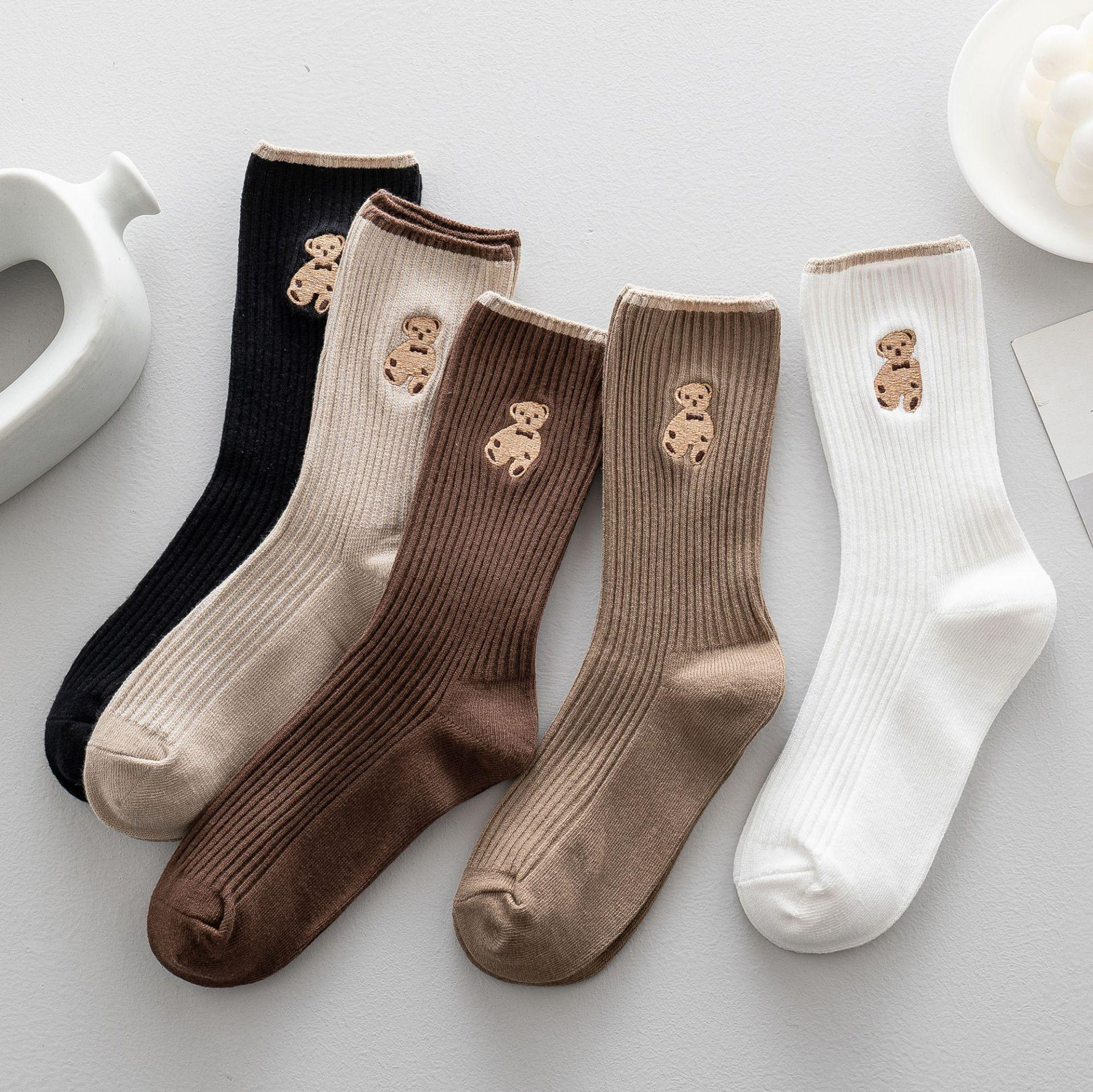 (1 Paar) Baumwoll Damen Socken Fashion Strümpfe Füsslinge mit Bärchen Stickerei (One Size) - Hellbraun