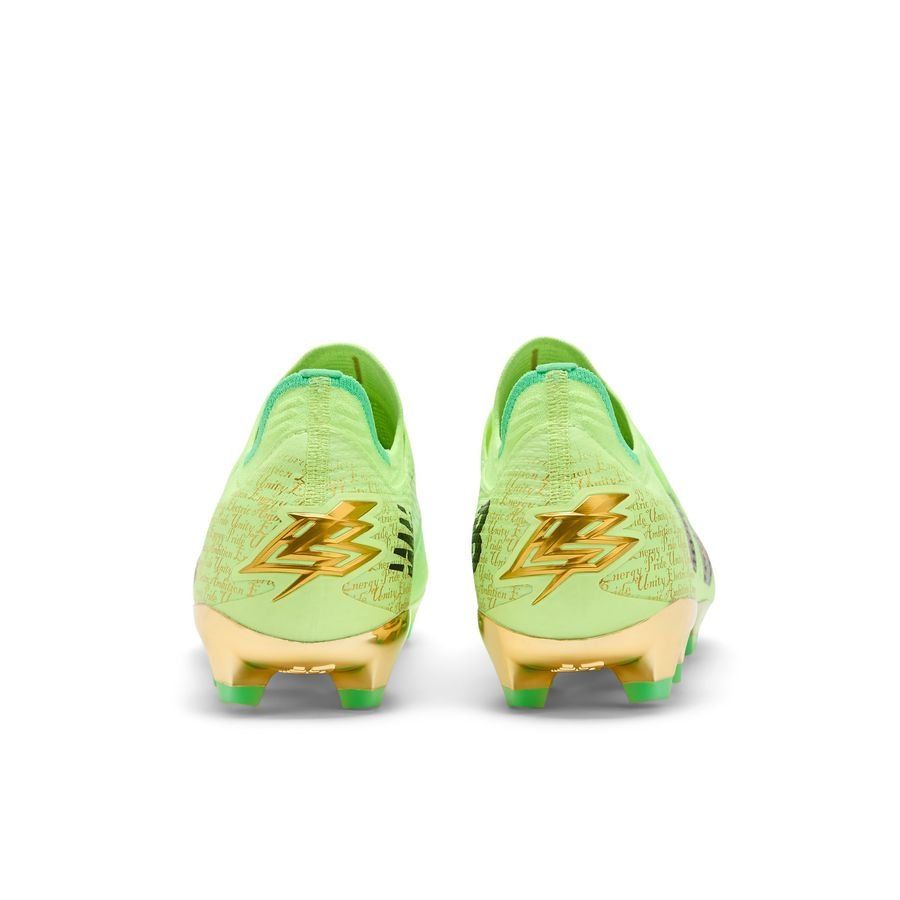 New Balance Furon V7 FG Bukayo Saka Signature Edition - Vert/Noir ÉDITION LIMITÉE