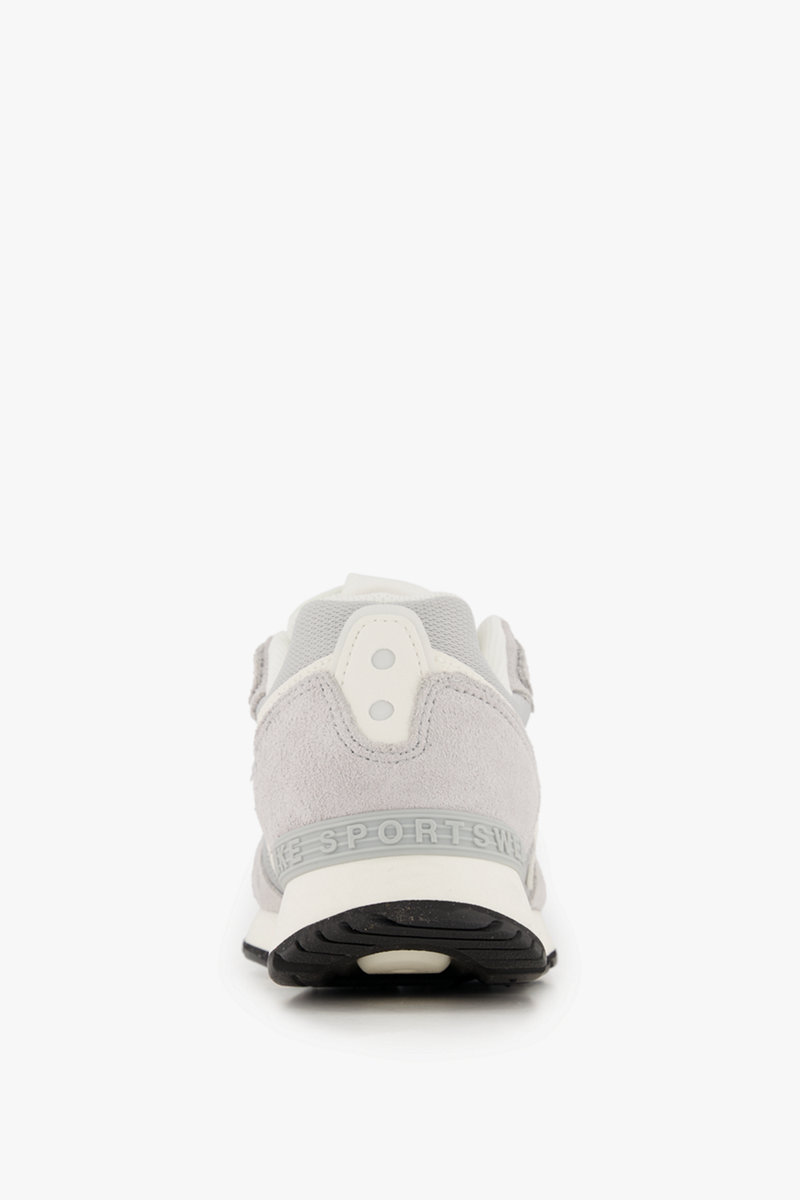 Nike Venture Runner Damen Sneaker
