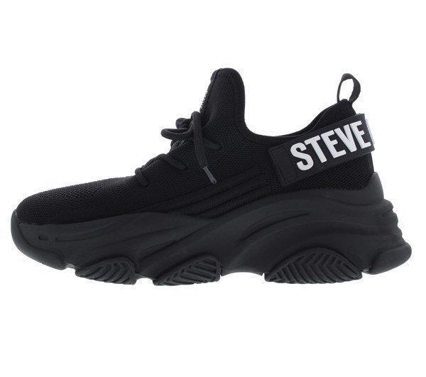 Steve Madden Protege e Sneakers.