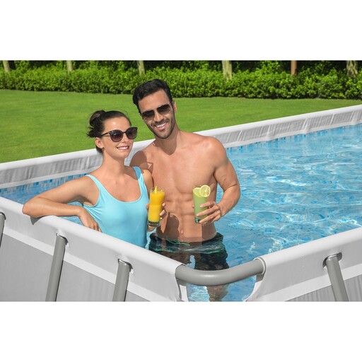 Piscina retangular com filtro 640x274x132 cm.