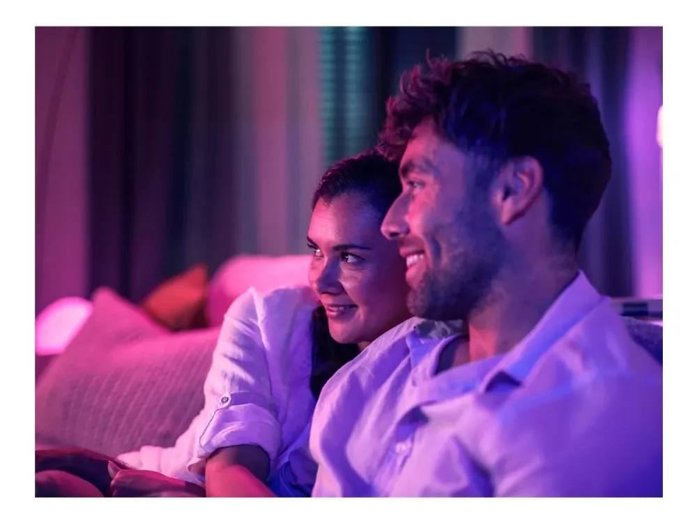 Philips Hue Lightstrip Gradient for 75