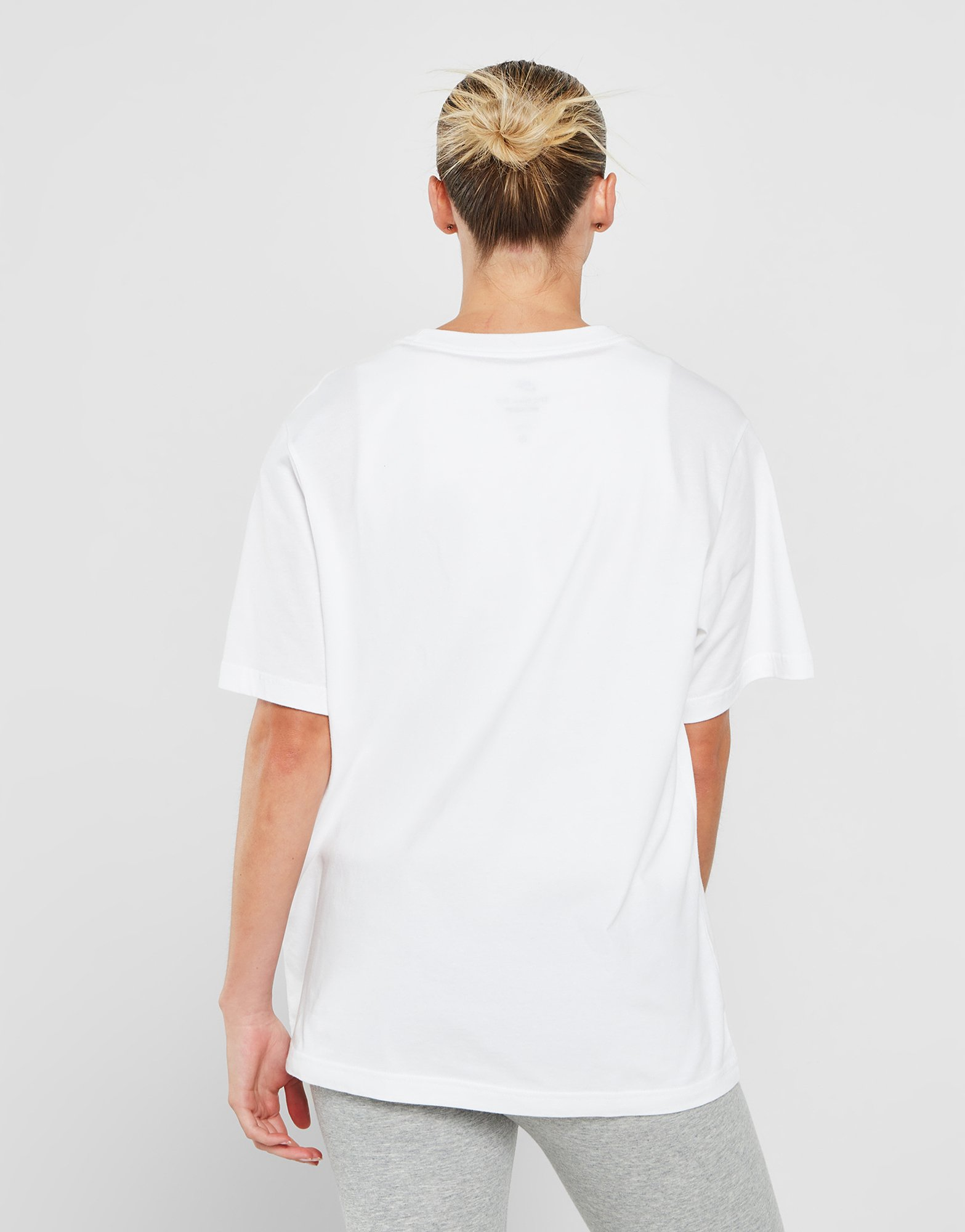 Nike Essential Boyfriend T-Shirt