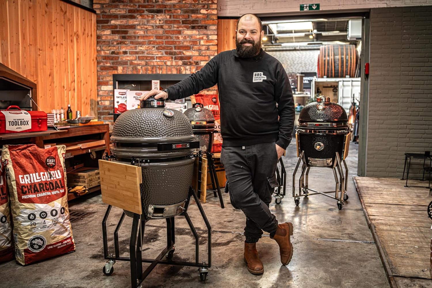 Grill Guru Original Medium Holzkohlegrill, grau