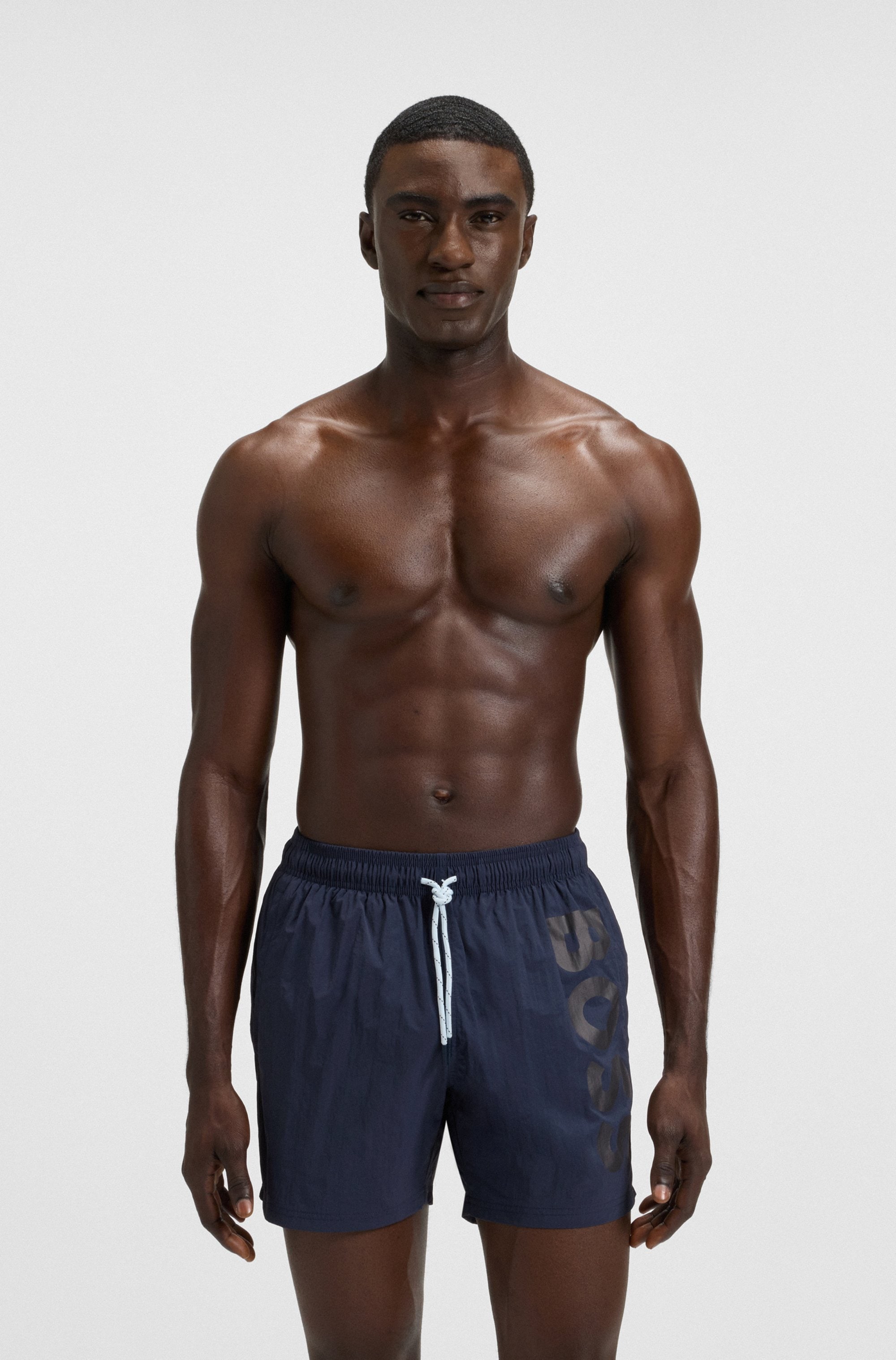 BOSS Badeshorts »Octopus«, Mit BOSS Logoschriftzug, elastischer Taillenbund mit Kordel