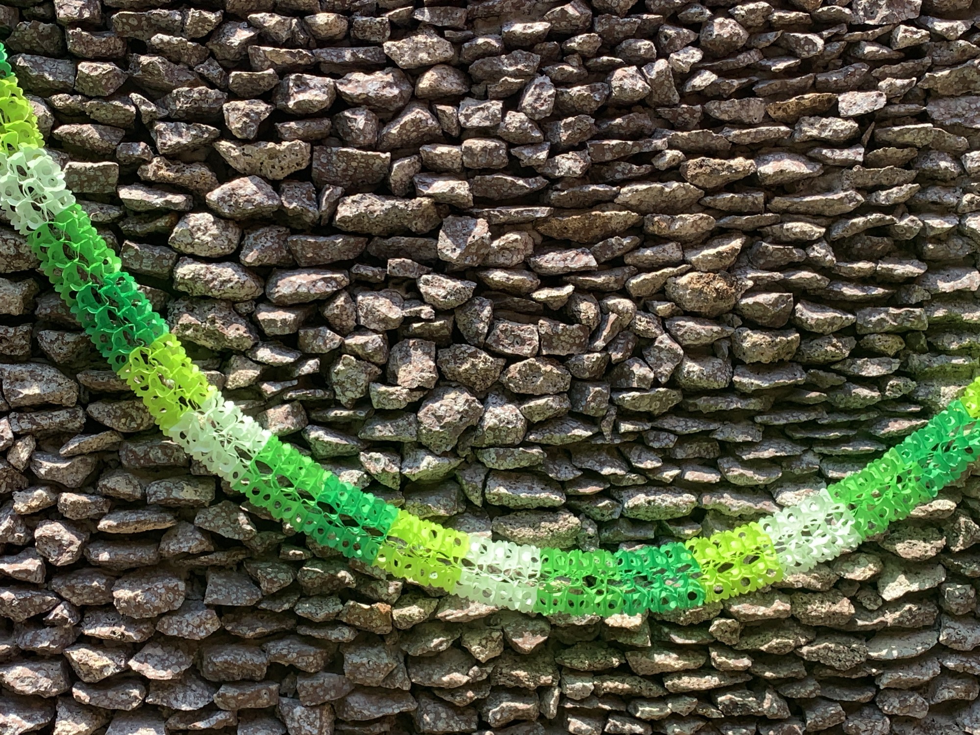 Papier-Girlande 'Schlange', 4 Grüntöne, Ø 12 cm, L 250 cm günstig bestellen