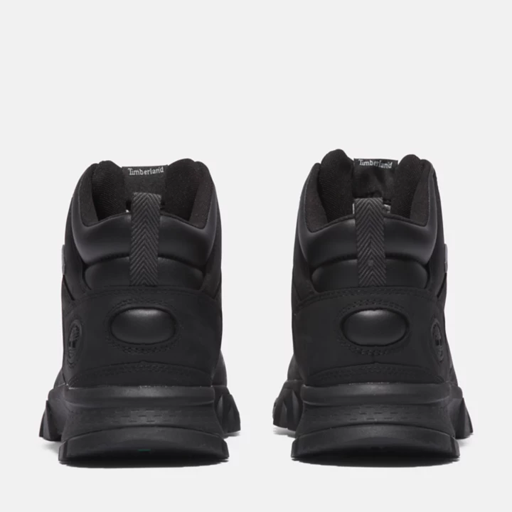 Bota de caminhada impermeável Mount Lincoln Mid para homens, na cor preta.