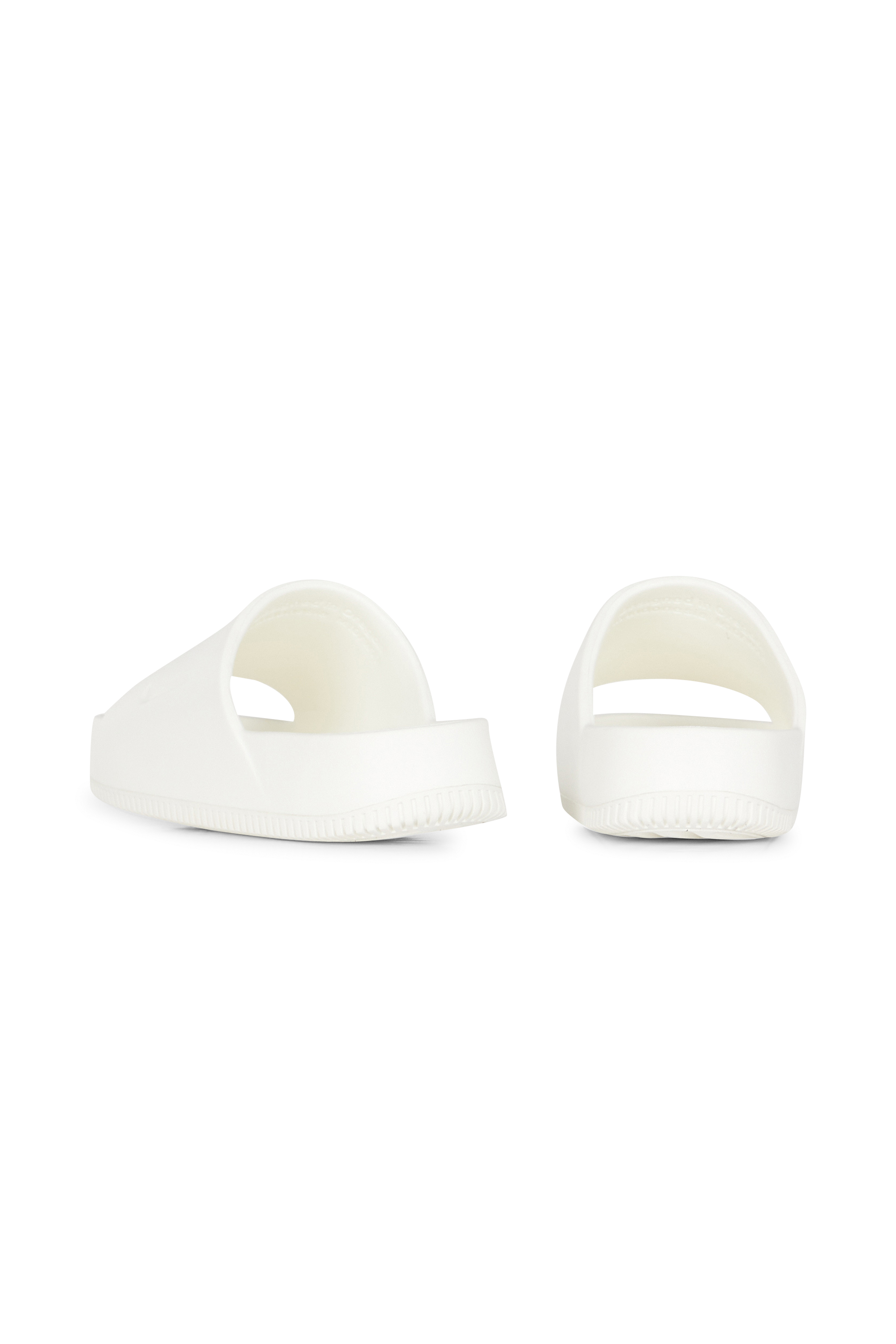 NIKE Slides  NIKE CALM Beige