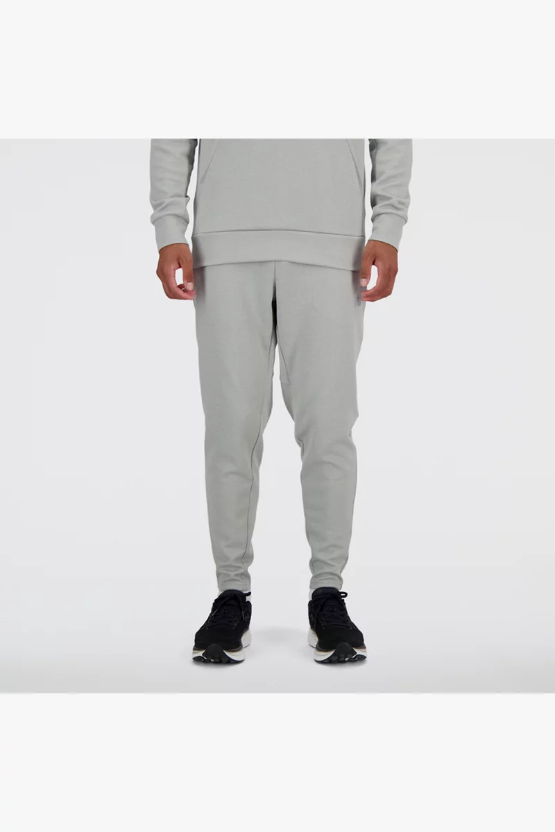 New Balance Tech Knit Herren Trainerhose
