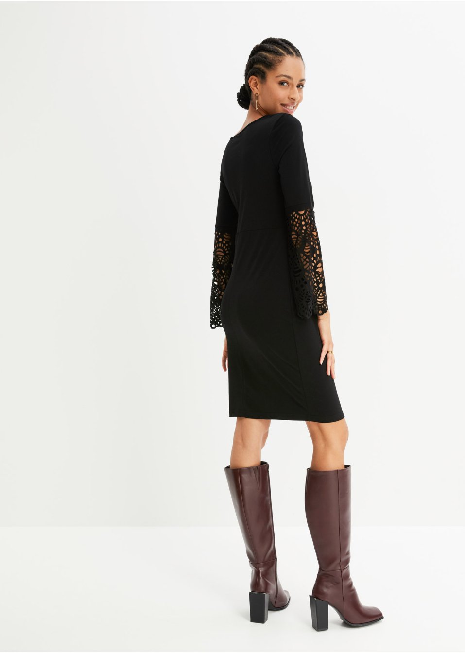 Robe avec découpe laser