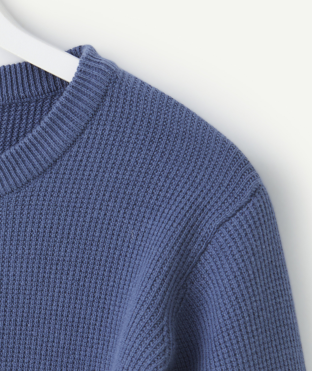 PULL GARÇON EN TRICOT BLEU