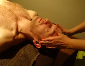 Ganzkörpermassage in Martigny als Geschenkidee