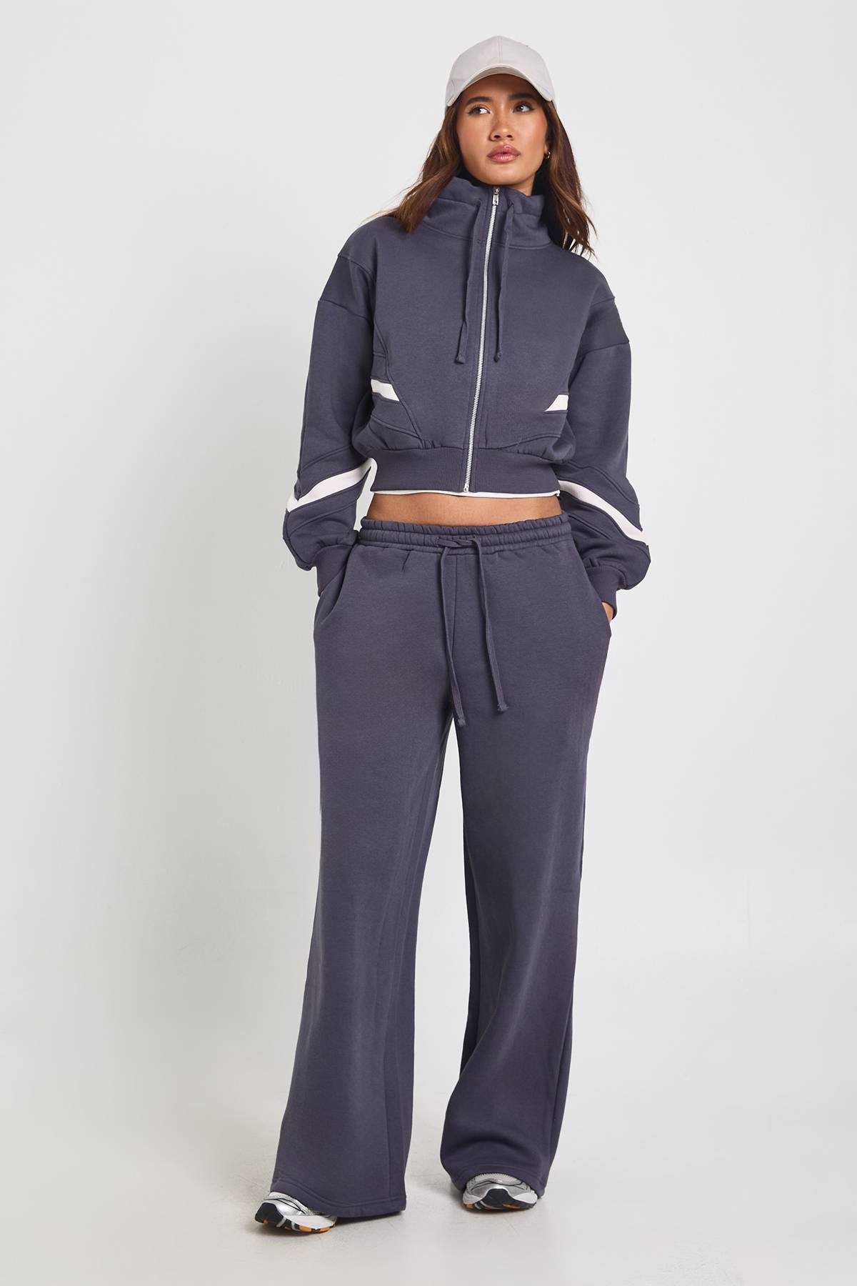 boohoo Survêtement Sweat-shirt à Col Montant avec Panneaux Contrastés