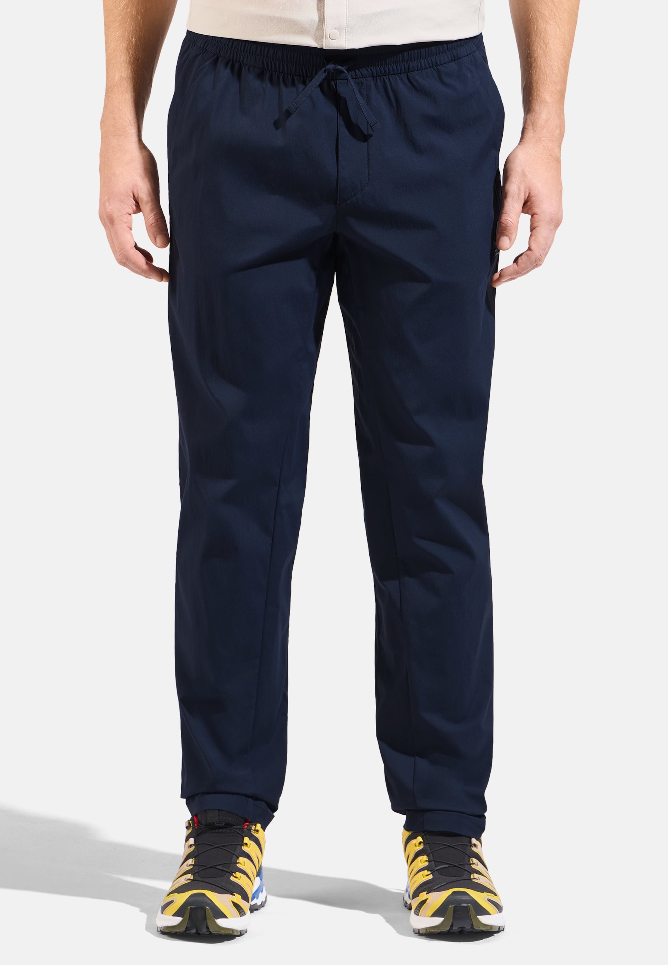 Essentials Wanderhose in dark sapphire