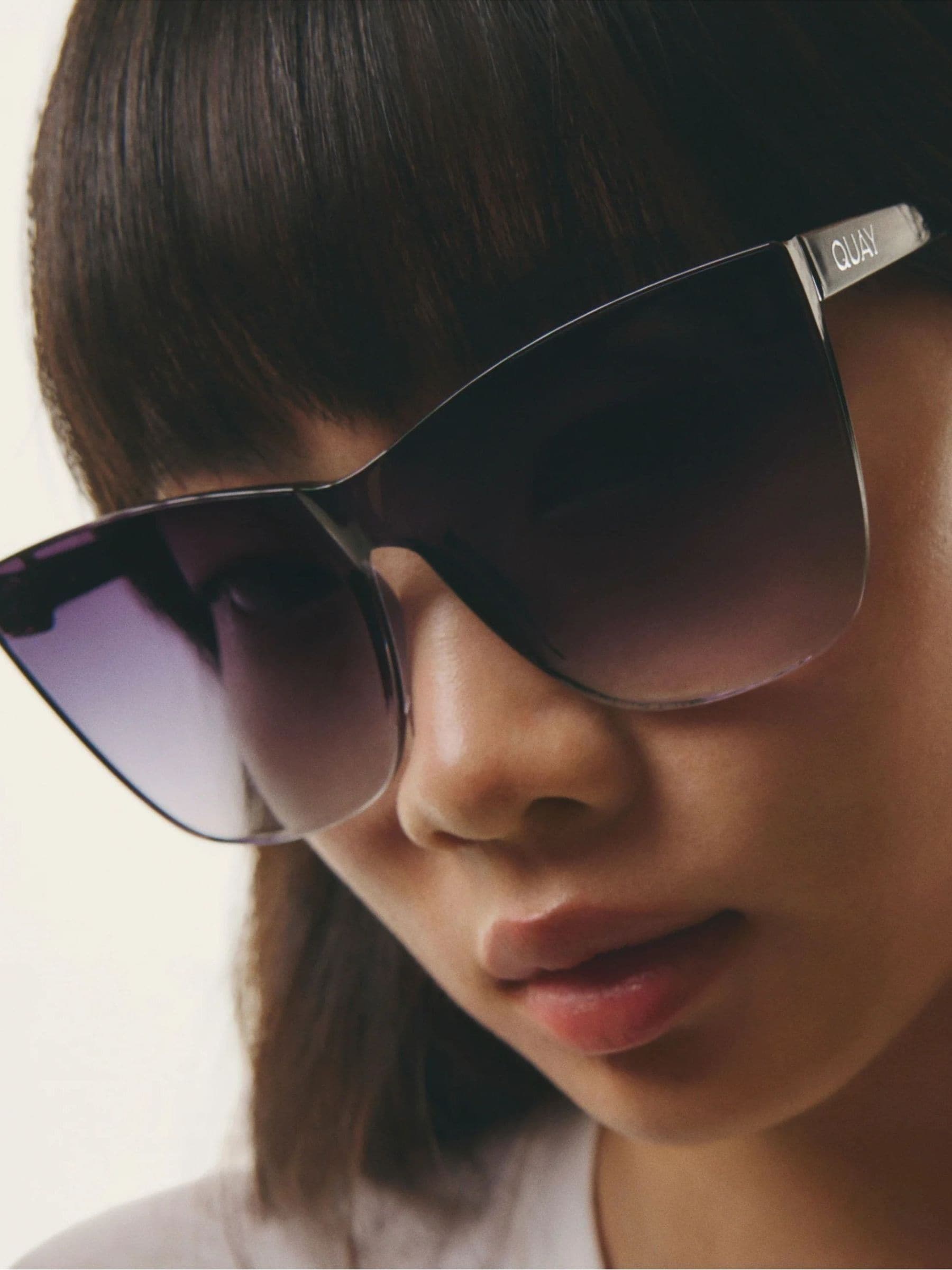 QUAY Come Thru Black Sunglasses