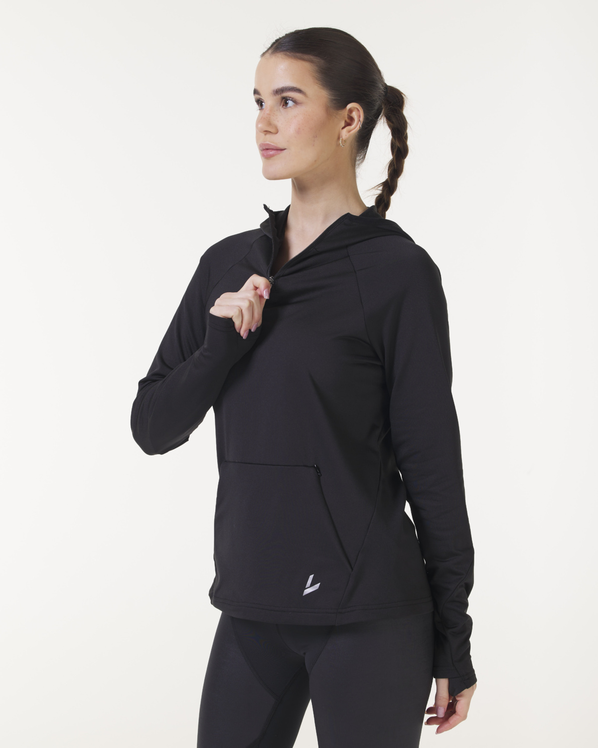 LEVITY Radical Run Tech Hood Black