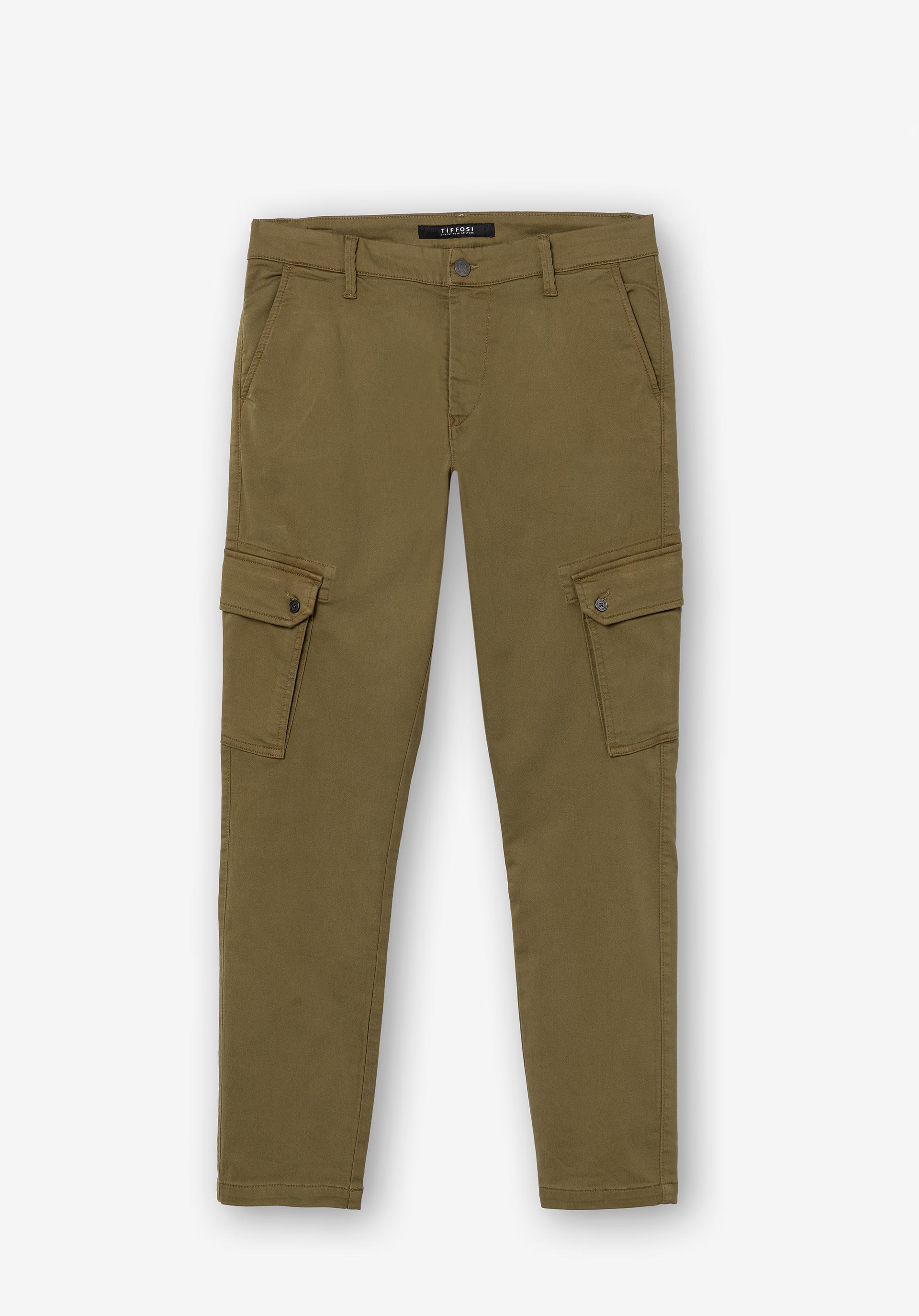 Calças Cargo Comfort Fit