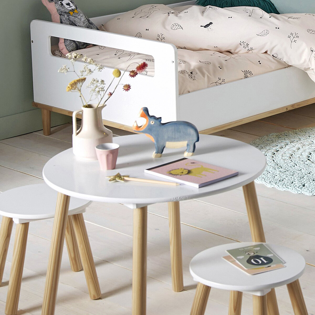 LA REDOUTE INTERIEURS<br>Mesa e 2 bancos infantis, Jimi