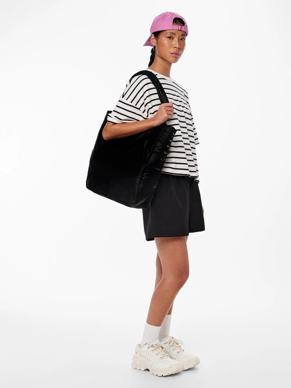 Pieces Pcchilli Summer 2/4 Sweat Stripe 4476191 cloud dancer black