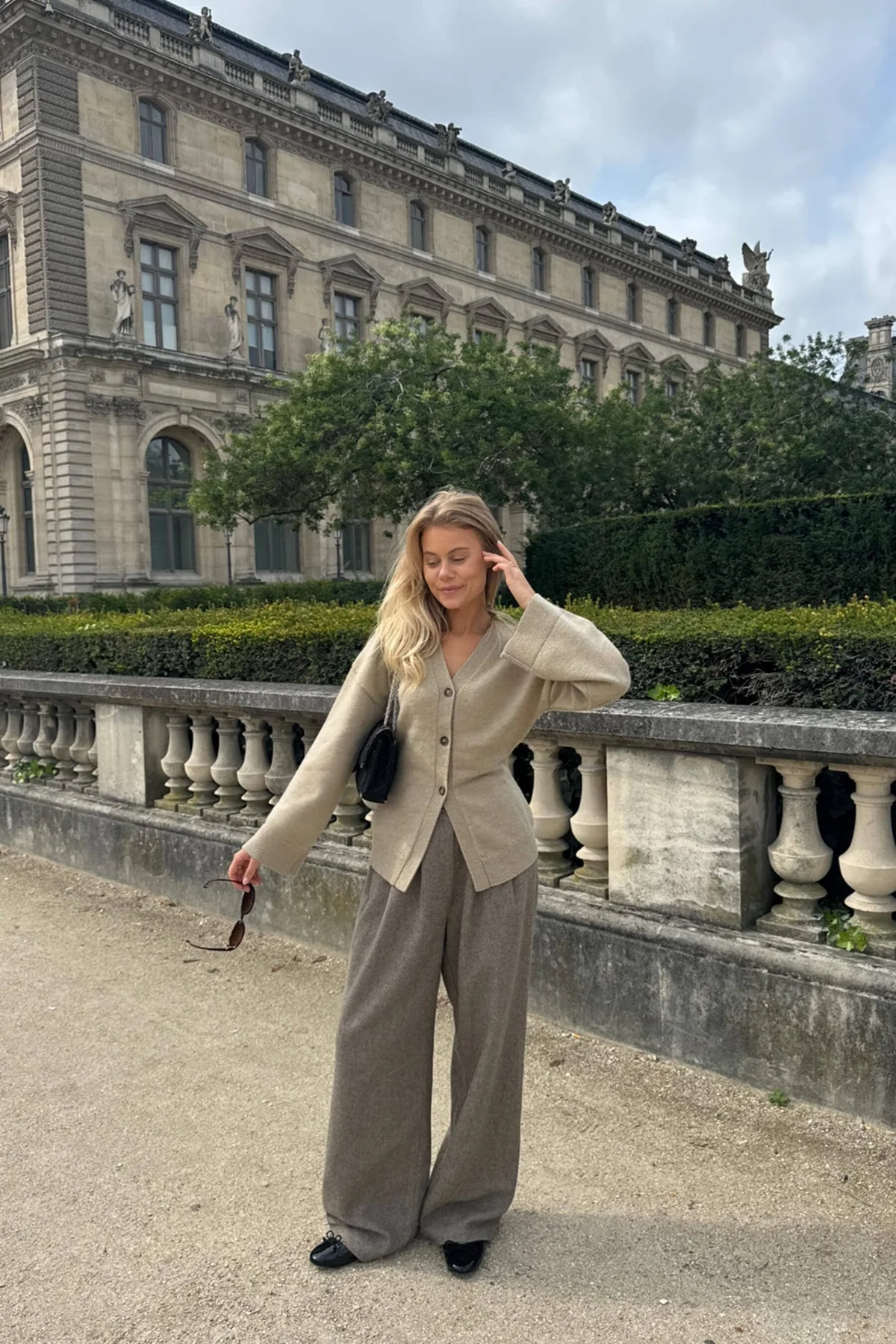 BYIC Karmaic Fitted Cardigan beige beige