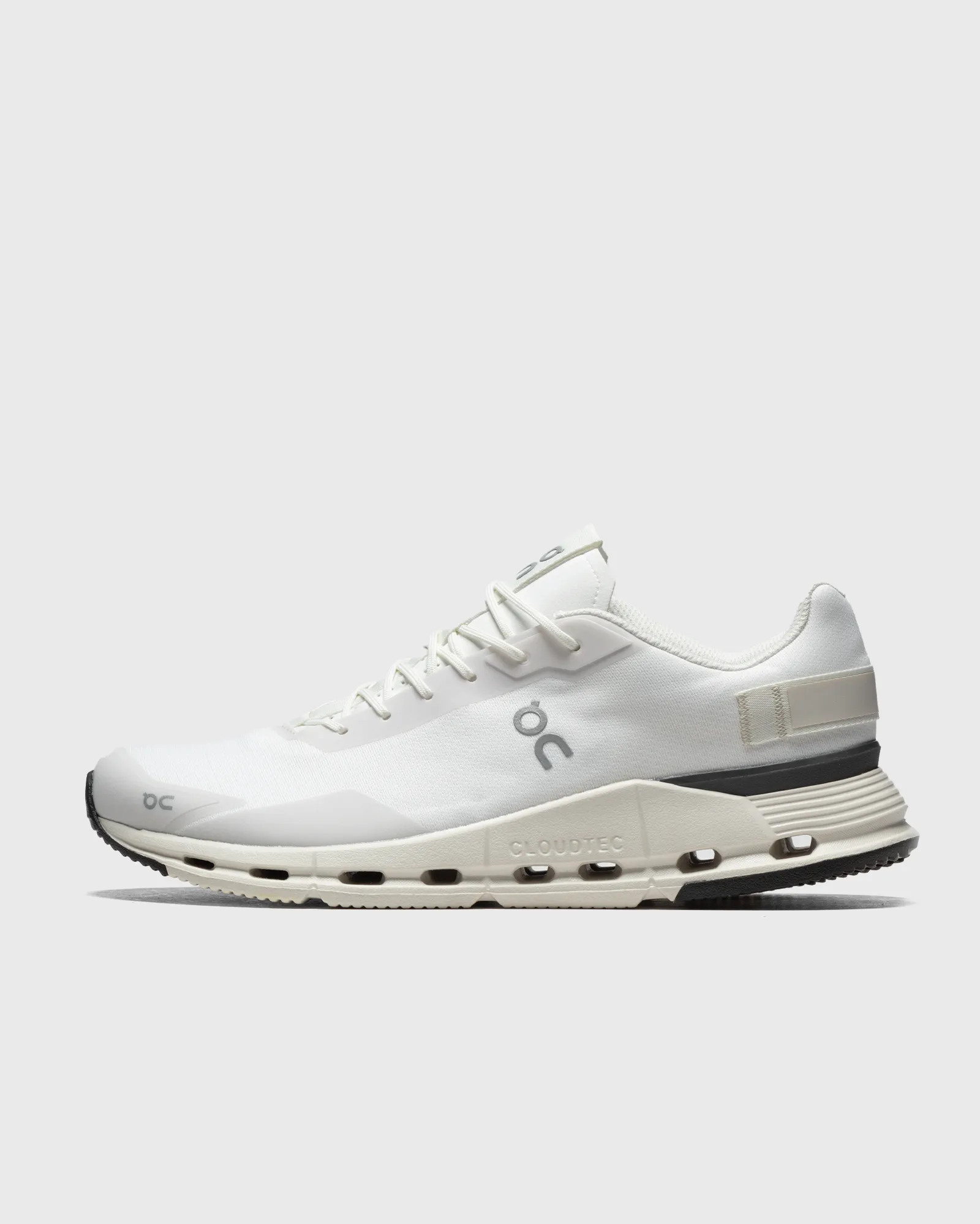 ON Cloudnova Form 1 M
