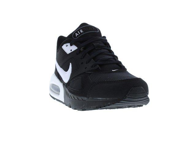 Nike Air Max IVO Trainers