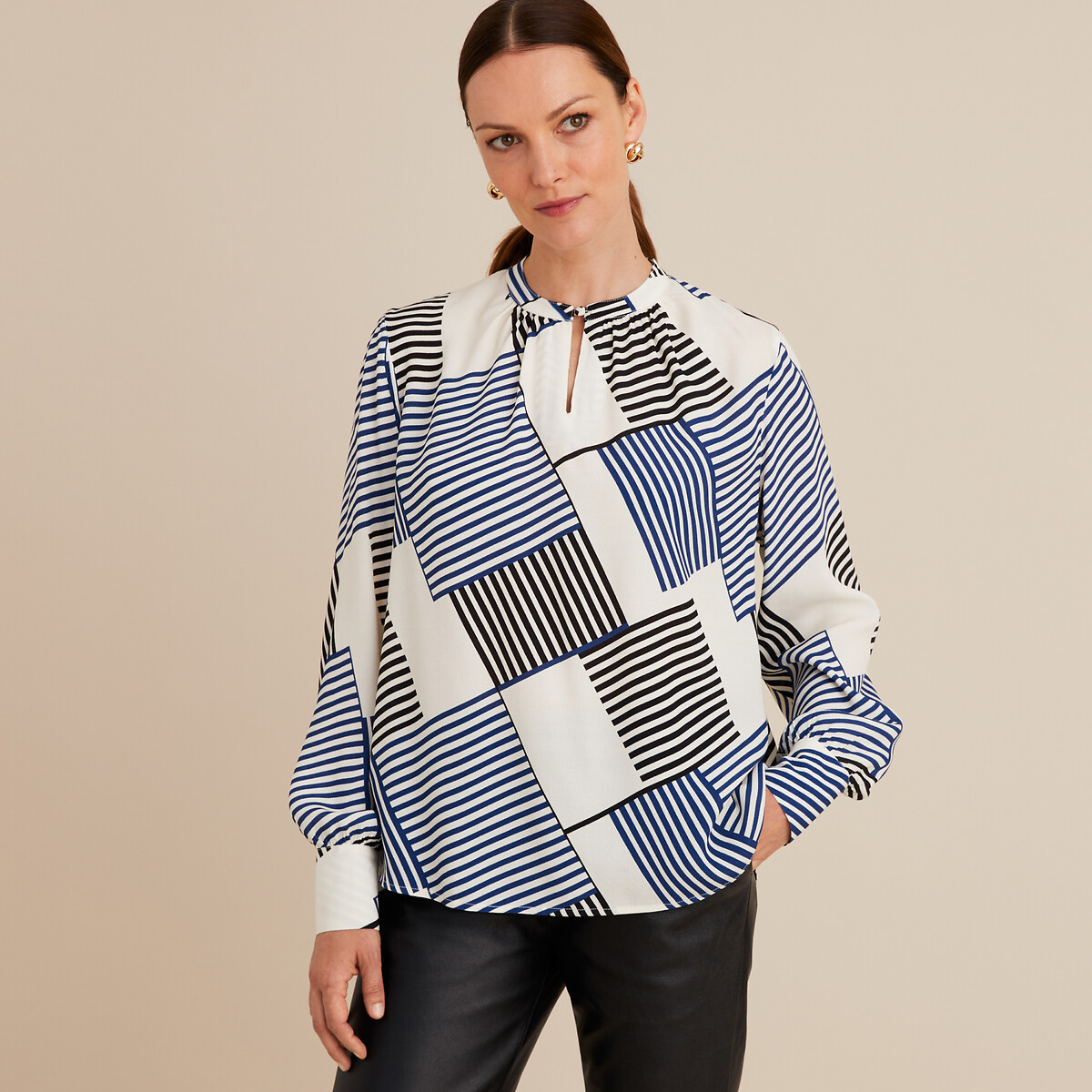 ANNE WEYBURN<br>Blusa de manga comprida com estampa gráfica