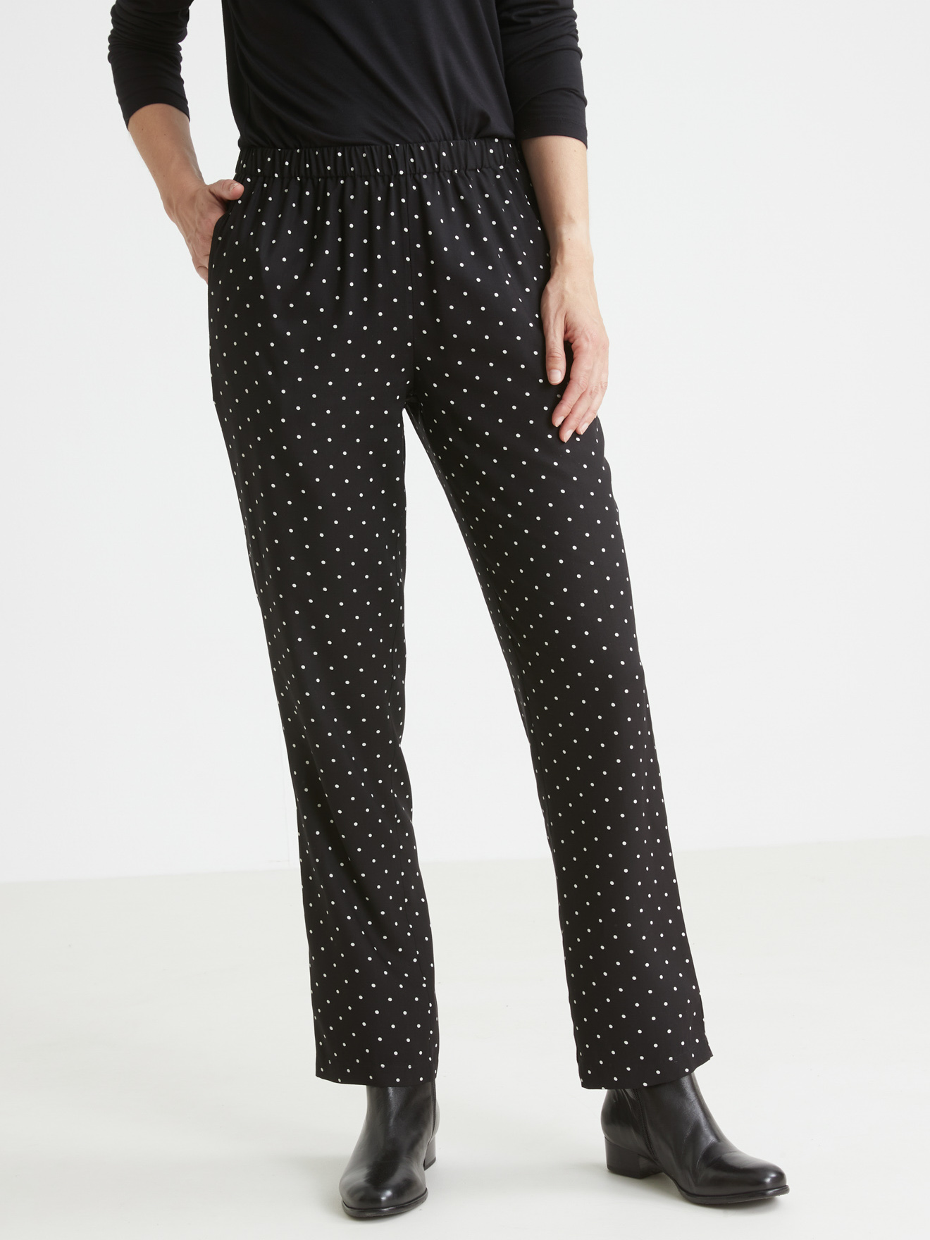 Pantalon entièrement élastiqué