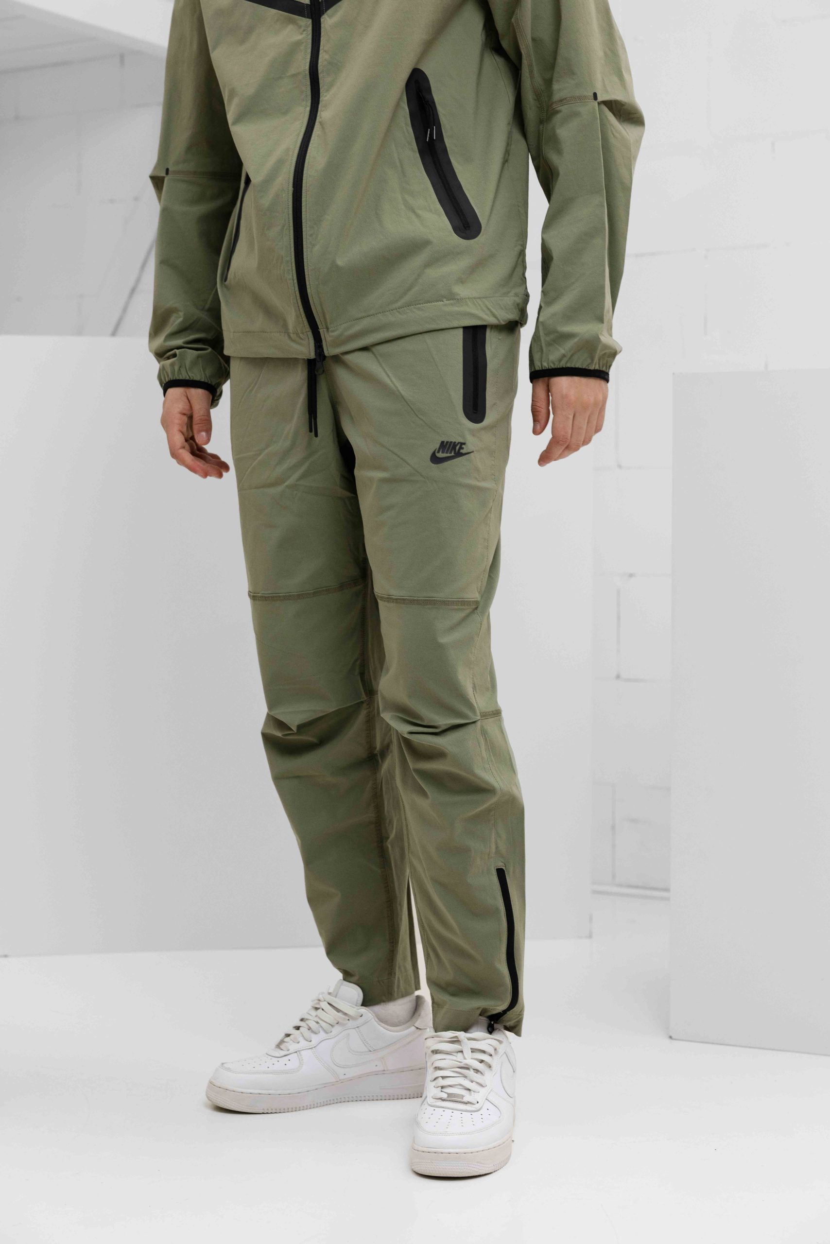 Nike Tech Woven Trainingspak Heren Donkergroen