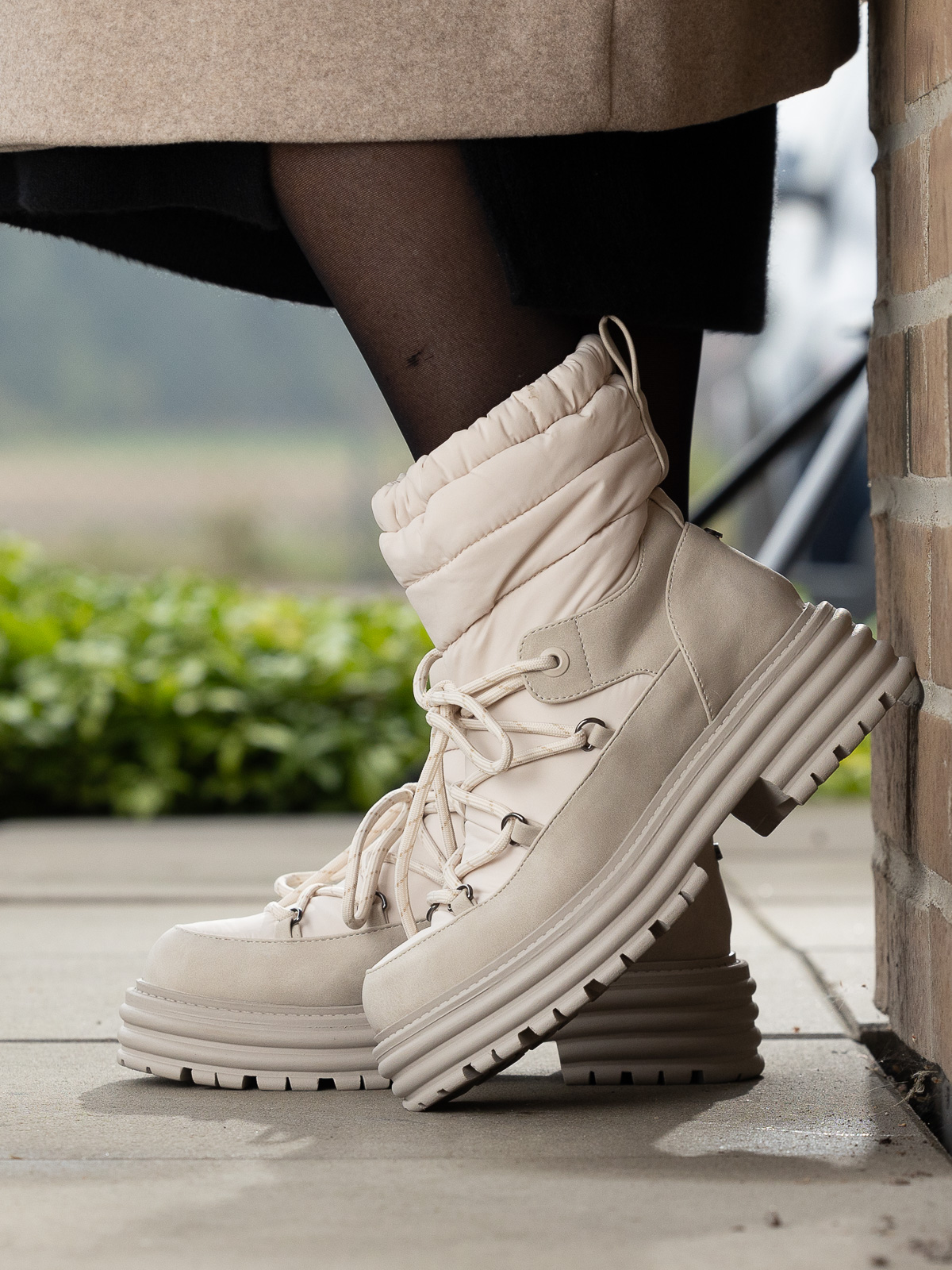 Belvedere Water Resistant Sand - Trapes Sko