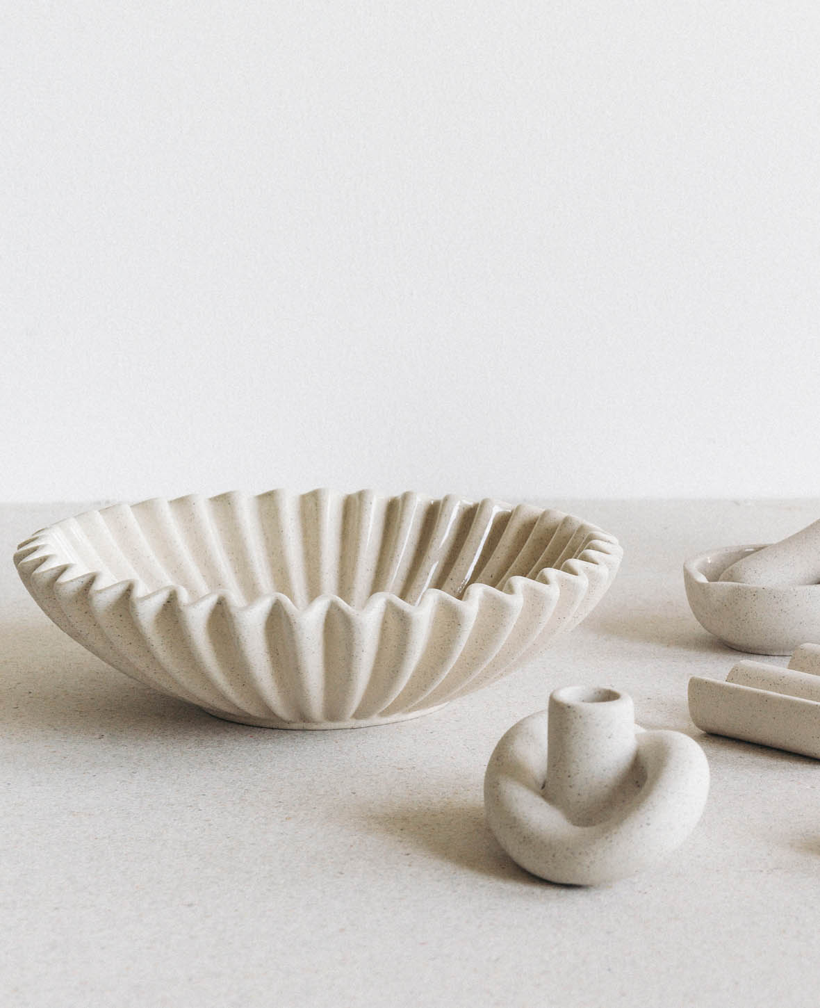 (Ø26.5cm) Shell Steingut Deko Schale Obstteller Fruschtschale - Weiss