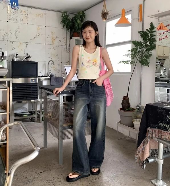Coline - Mid Waist Washed Wide Leg Jeans