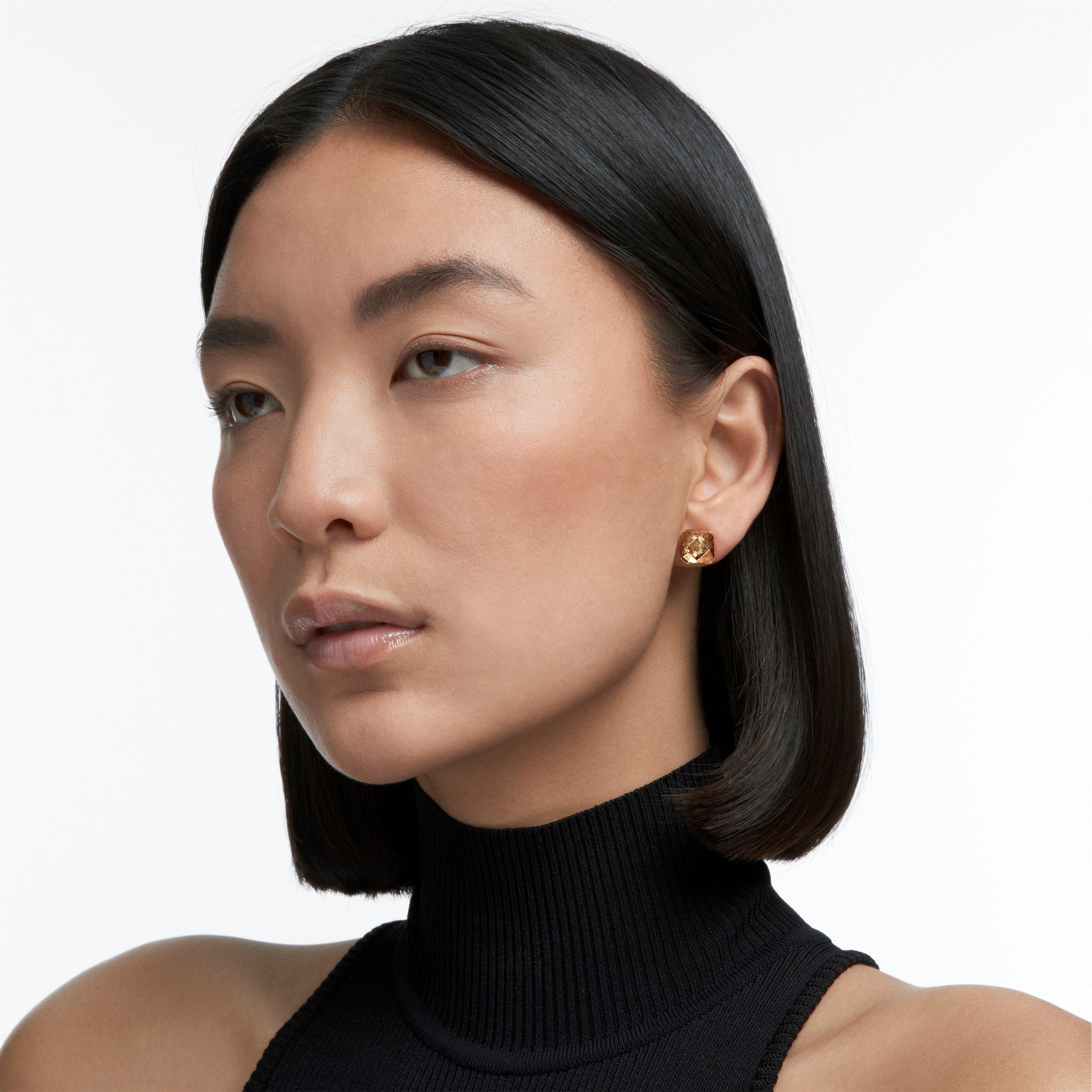 Swarovski Matrix stud earrings, Pyramid cut, Yellow, Gold tone plated