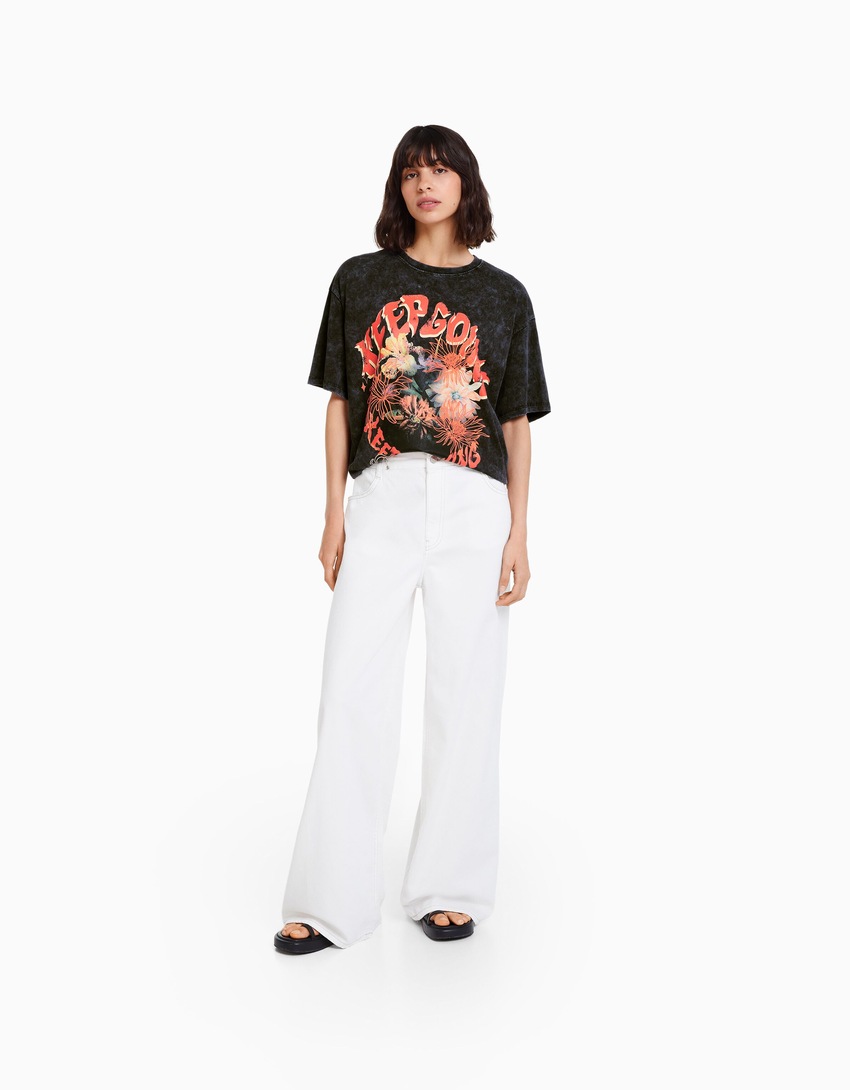 Camiseta oversized de manga curta estampada