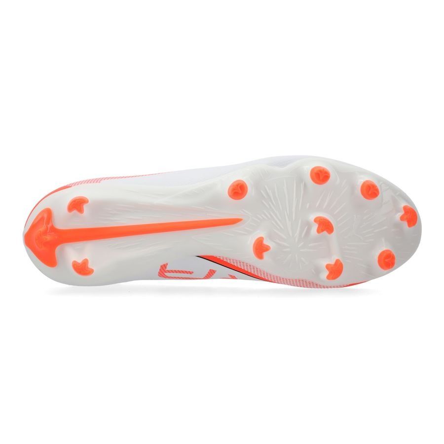 PUMA Ultra 5 Play FG/AG Unlimited - Blanc/Noir/Glowing Red