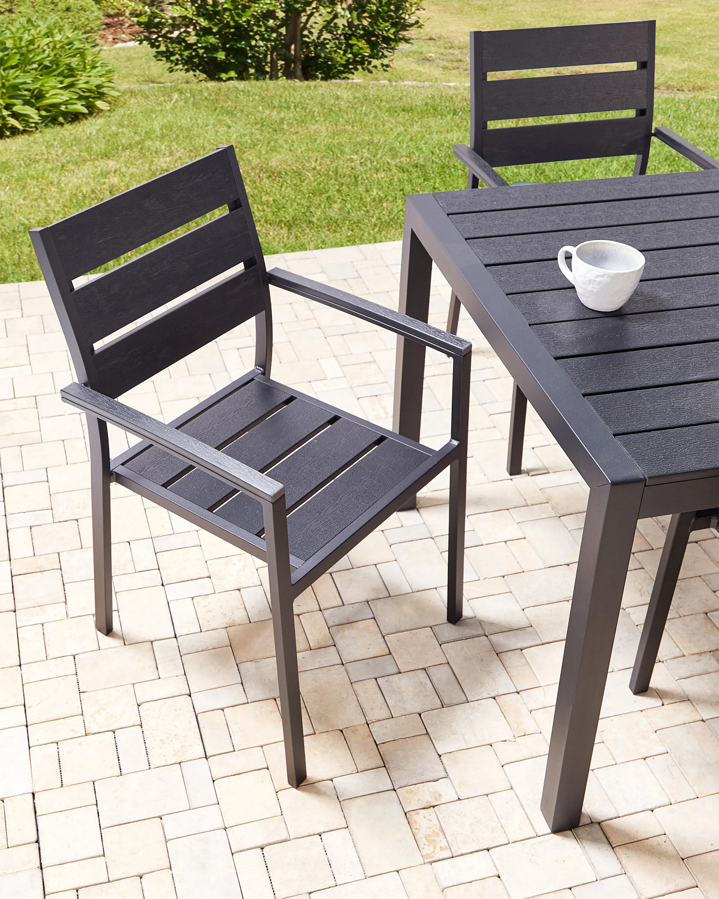 Set van 6 tuinstoelen VERNIO Zwart