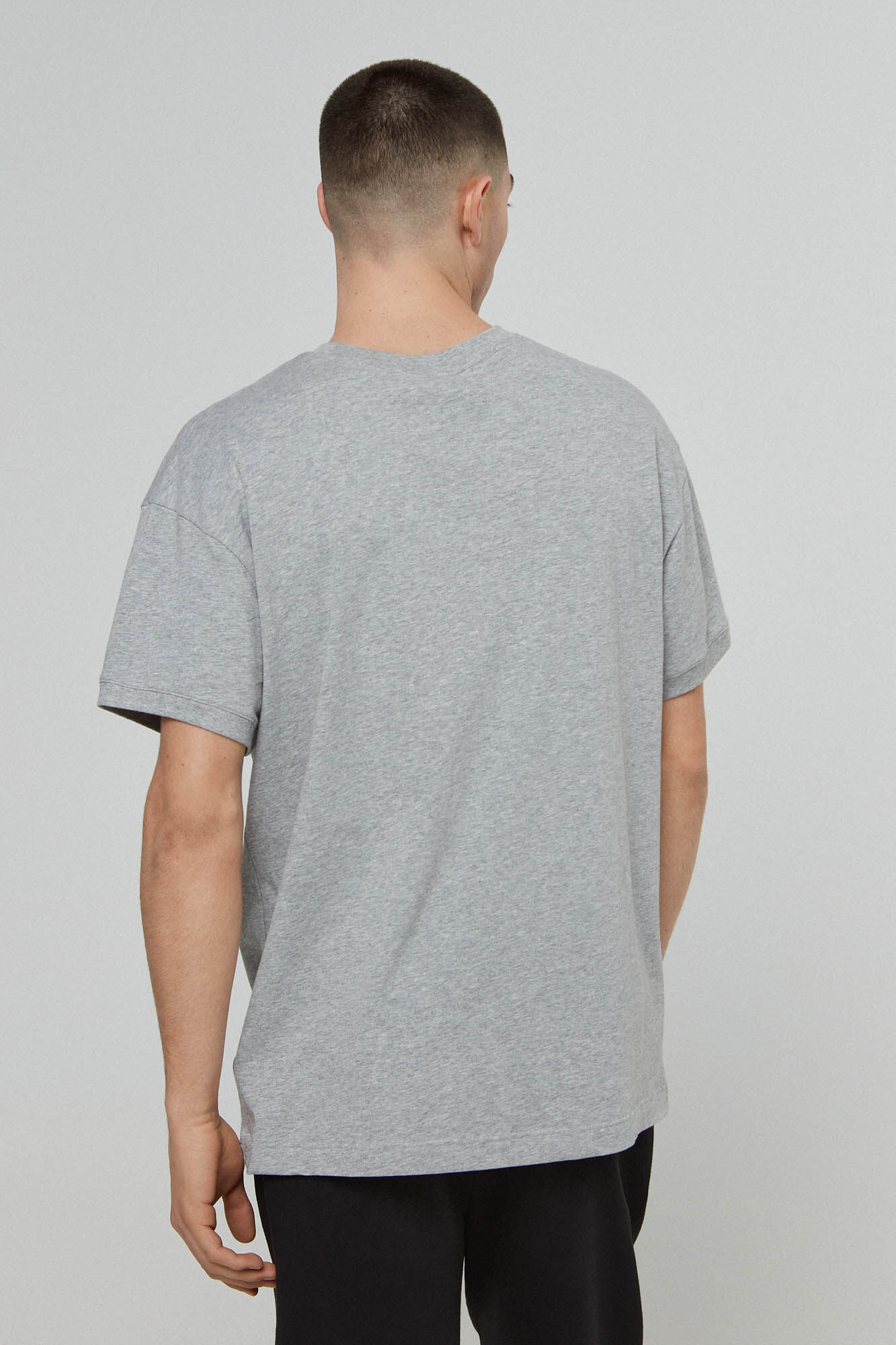 Camiseta de manga curta - cinza médio